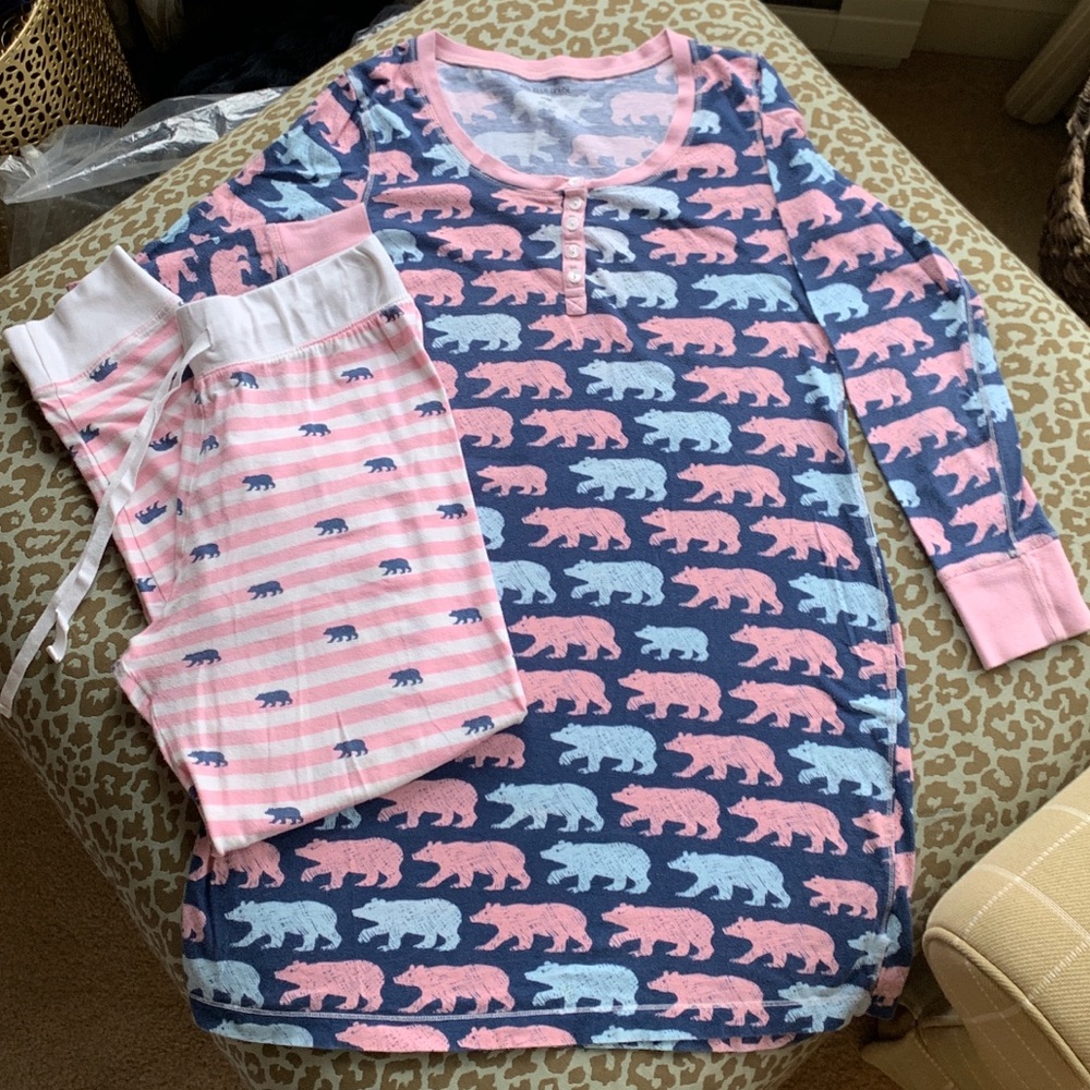 Nightgown and sleep pants / joggers, M